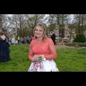 🔥 Sherri Hill 2 Piece Prom Dress 🔥